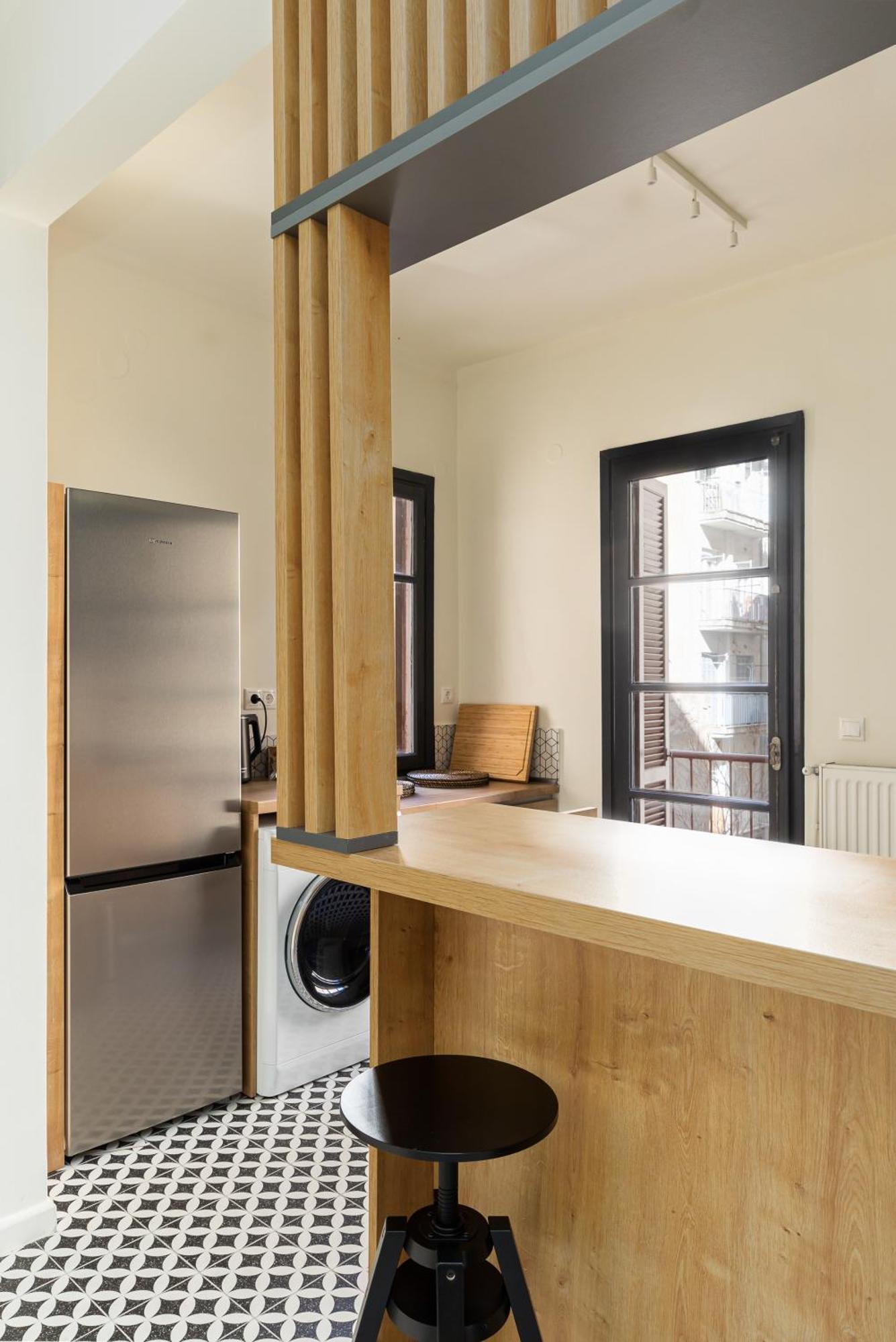Vista By Halu!: Spacious City Centre Home テッサロニキ エクステリア 写真